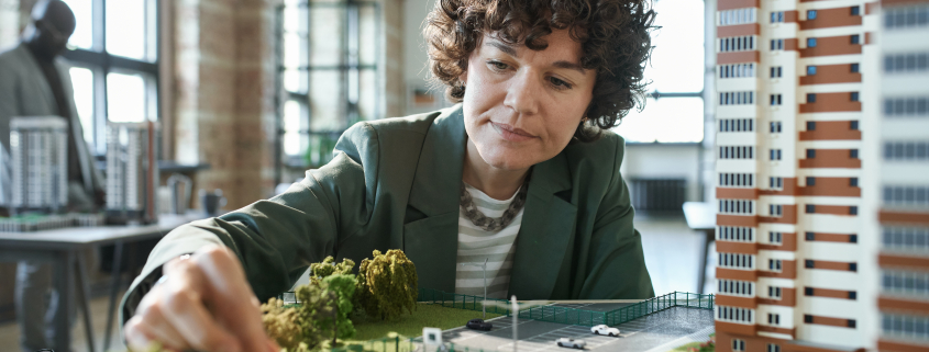 Architect planning new construction project - Sorglos Bauen GmbH